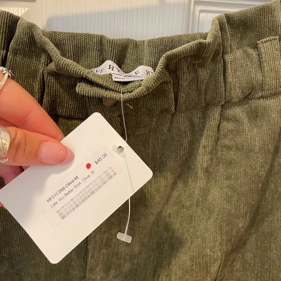 Boutique mini-skirt - Picture 2 of 4